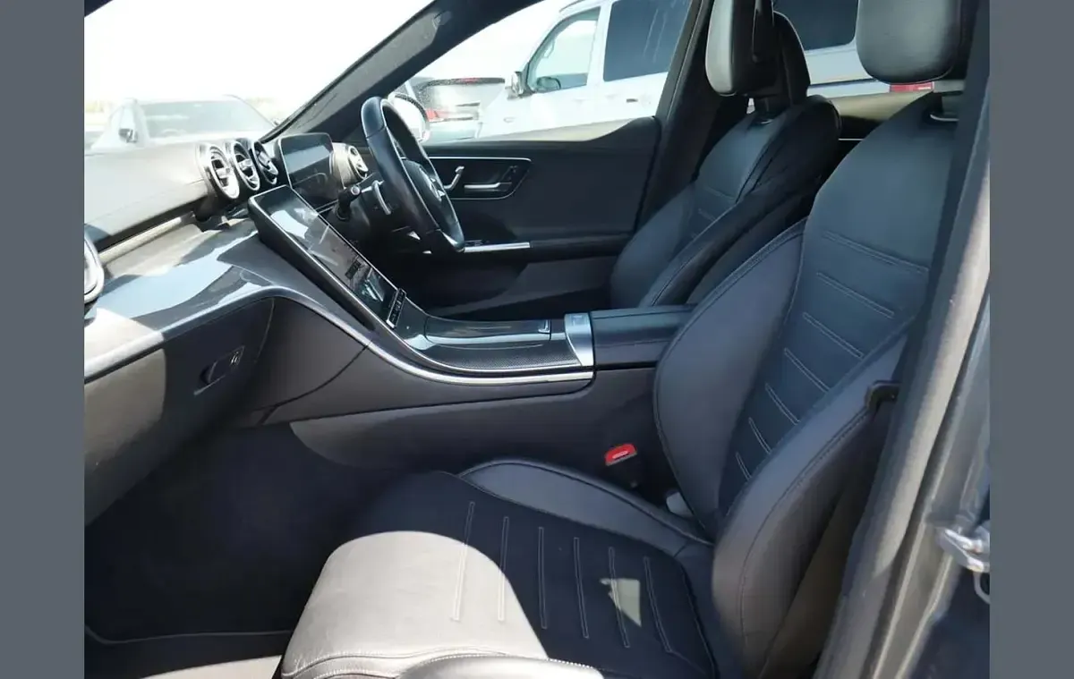 Used Mercedes C200 AMG Line Premium 200 HP (147 kW) 2022 Grey Estate