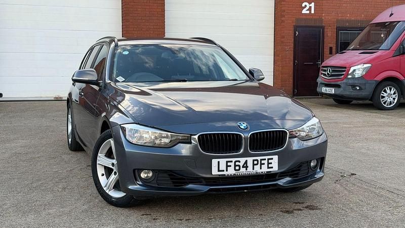 Begagnad BMW 320 2014 Grå Kombi