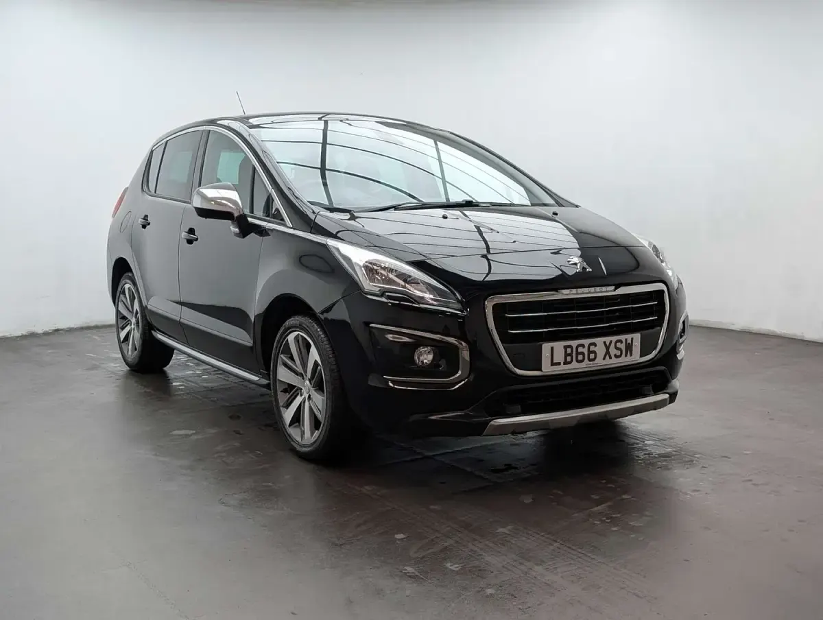 Used Peugeot 3008 Allure 120 HP (88 kW) 2017 Black SUV