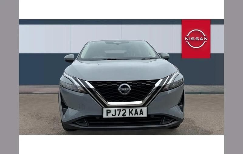 Used Nissan Qashqai Acenta Premium 158 HP (116 kW) 2022 Grey SUV