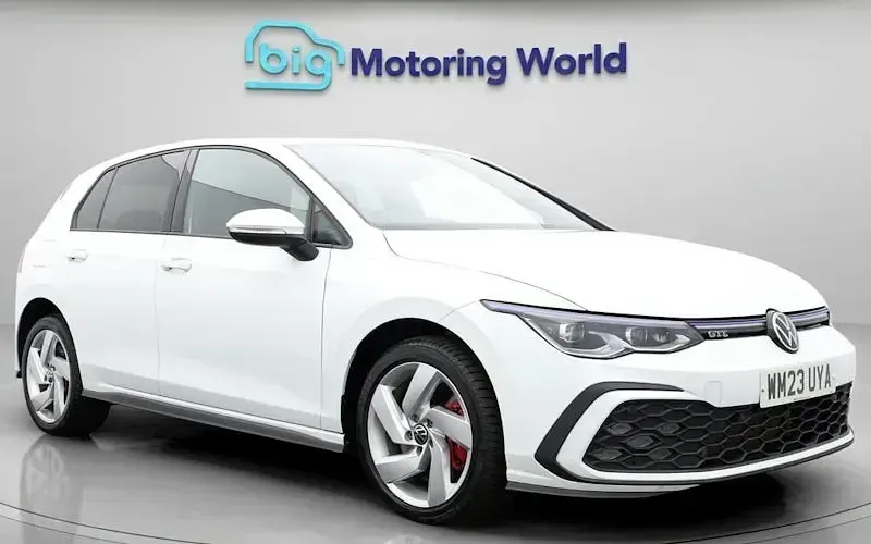 Used VW Golf VIII GTE 245 HP (180 kW) 2023 Hatchback
