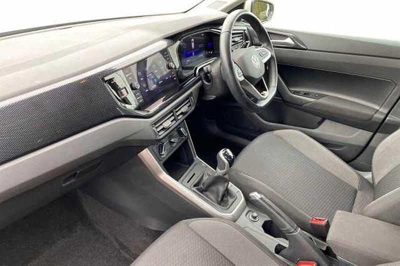 Used VW Polo Life 95 HP (69 kW) 2023 Grey Hatchback