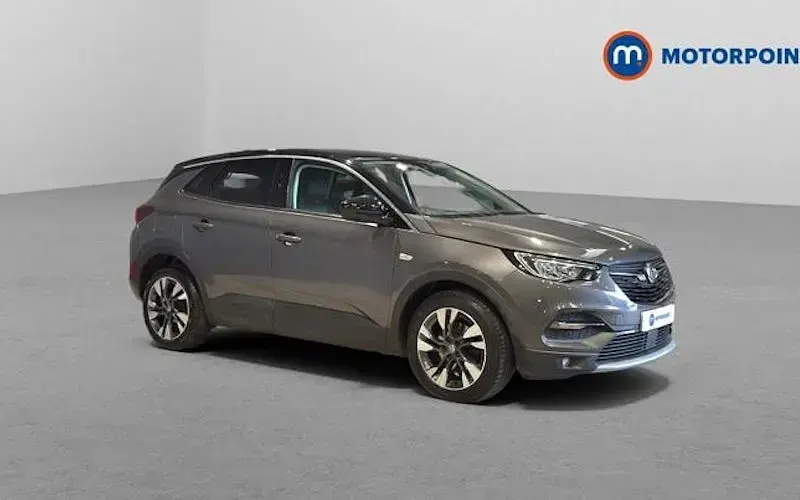 Used Vauxhall Grandland X SRi 131 HP (96 kW) 2021 SUV