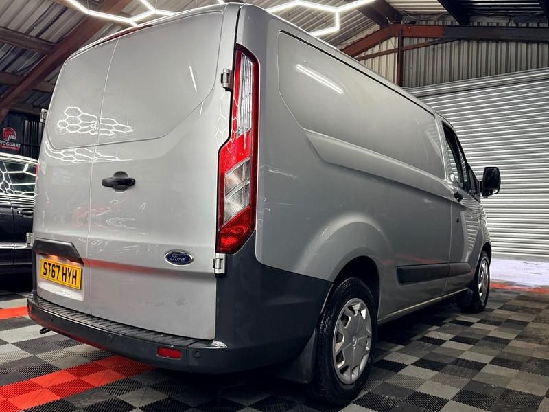 Used Ford Transit Custom Trend 130 HP (95 kW) 2017 Silver Van