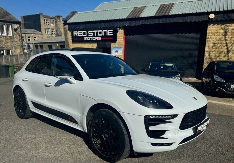 White Used 2018 Porsche Macan GTS SUV | £36,995 - Image 1/4
