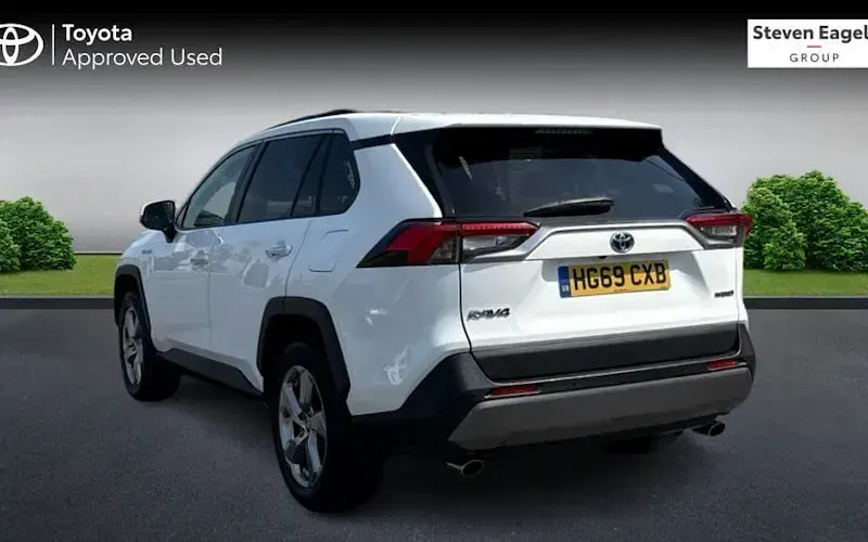 Used Toyota RAV4 218 HP (160 kW) 2025 SUV