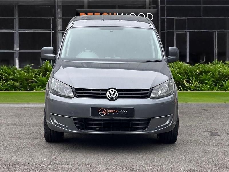 Used VW Caddy Maxi Startline 102 HP (75 kW) 2014 Grey MPV
