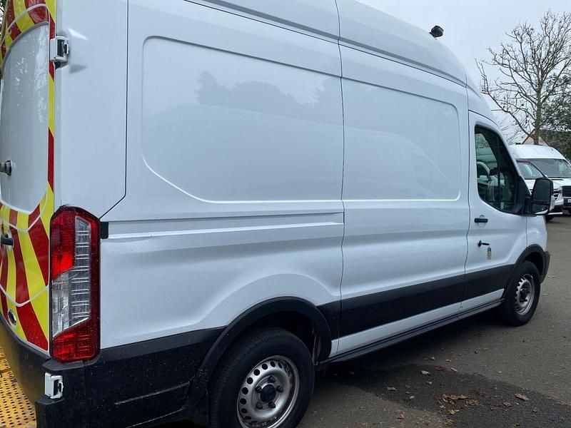 Used Ford Transit 130 HP (95 kW) 2020 White Van