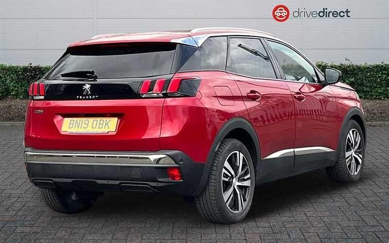 Used Peugeot 3008 Allure 131 HP (96 kW) 2019 Red SUV