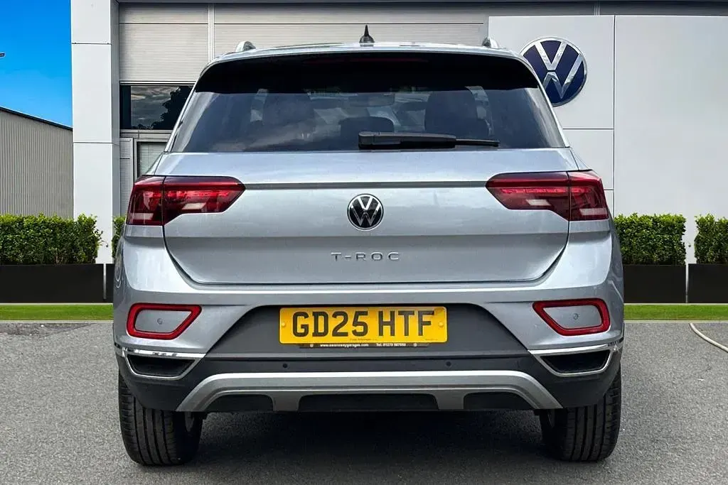 Used VW T-Roc Style 150 HP (110 kW) 2025 Silver SUV