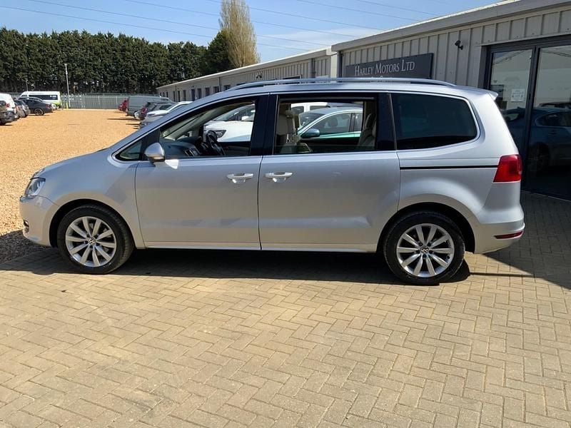 Used VW Sharan SEL 140 HP (102 kW) 2014 Silver MPV