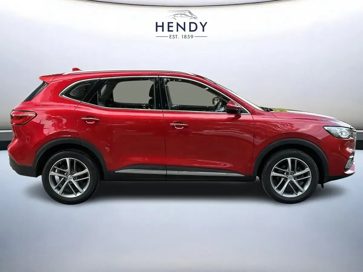 Used MG HS Excite 162 HP (119 kW) 2022 Red SUV