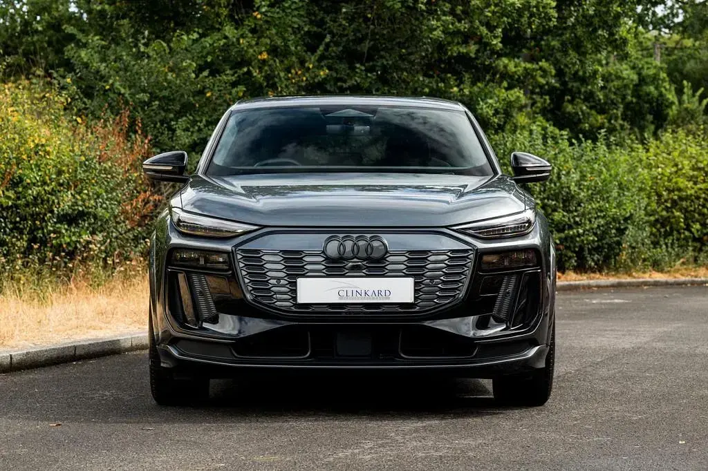 Used Audi SQ6 Sportback e-tron Advanced 100 kW (136 HP) 2025 SUV