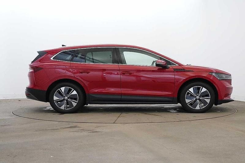Used Skoda Enyaq iV 154 kW (210 HP) 2024 Velvet red metallic SUV