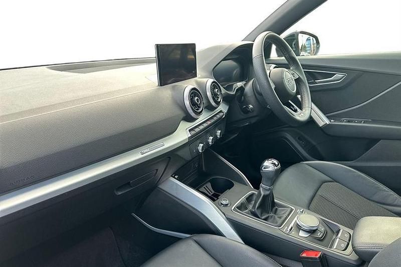 Used Audi Q2 S-Line 150 HP (110 kW) 2022 Black SUV