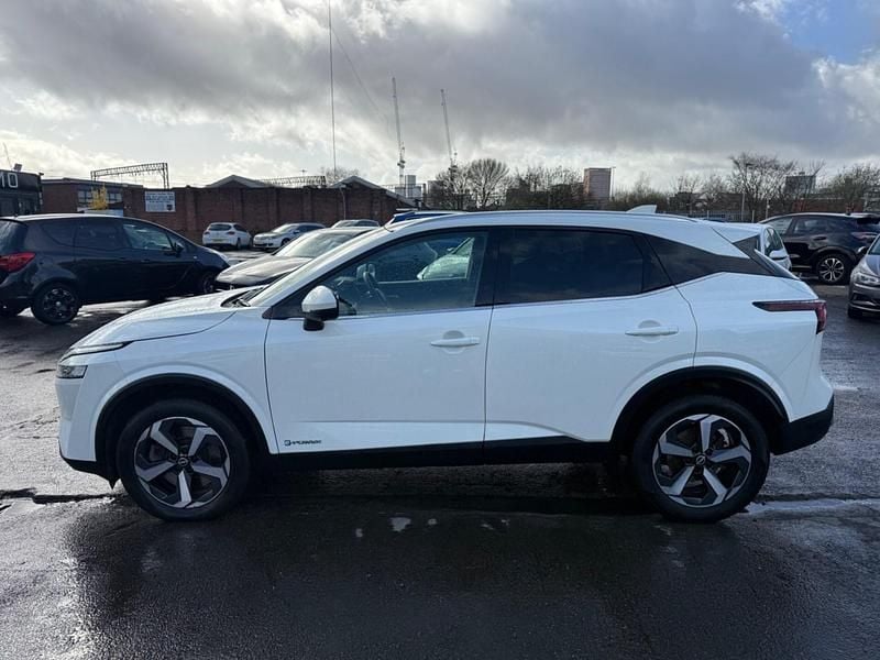 Used Nissan Qashqai N-Connecta 2024 White SUV