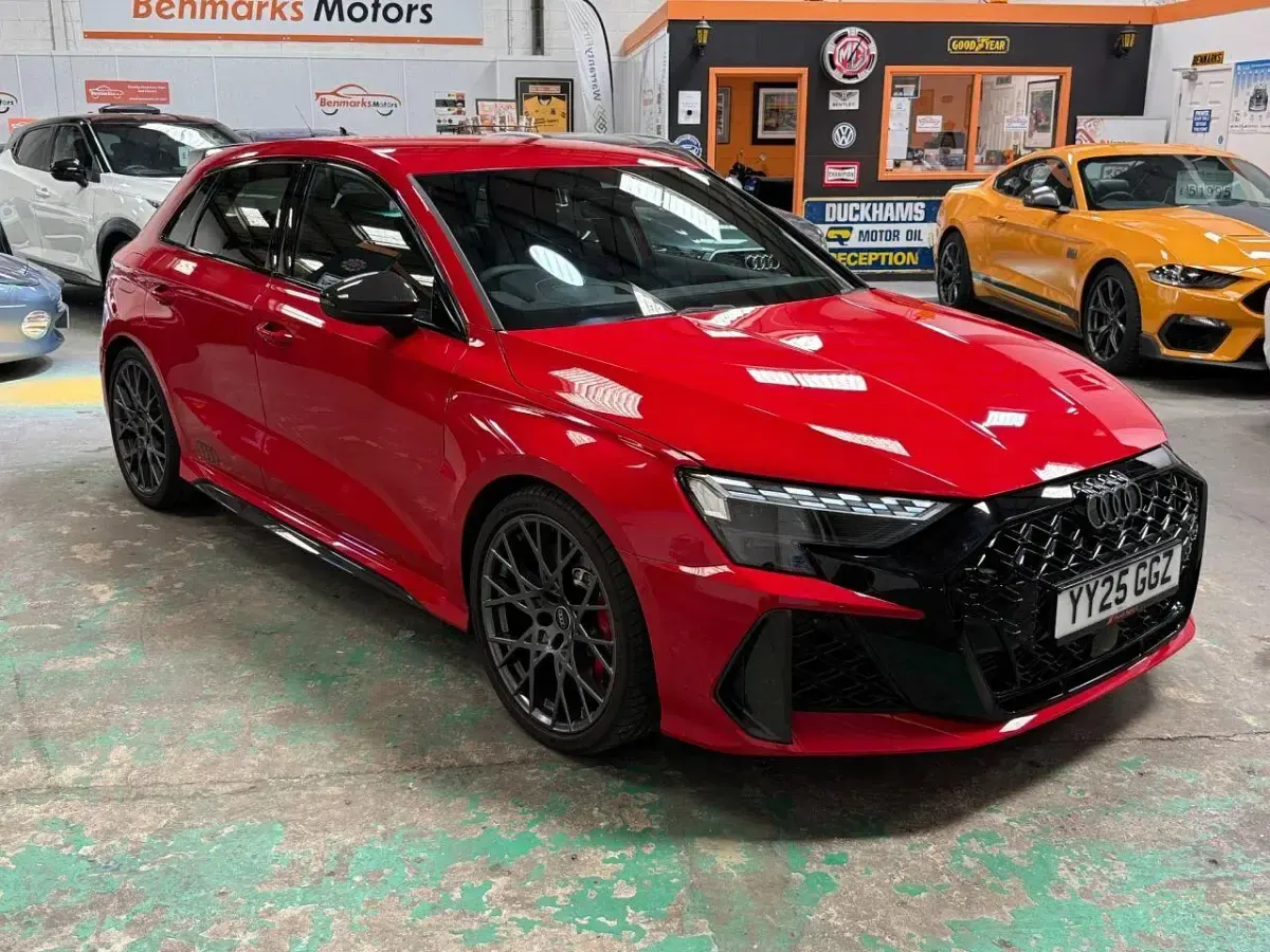 Used Audi RS3 Comfort 400 HP (294 kW) 2025 Red Sedan