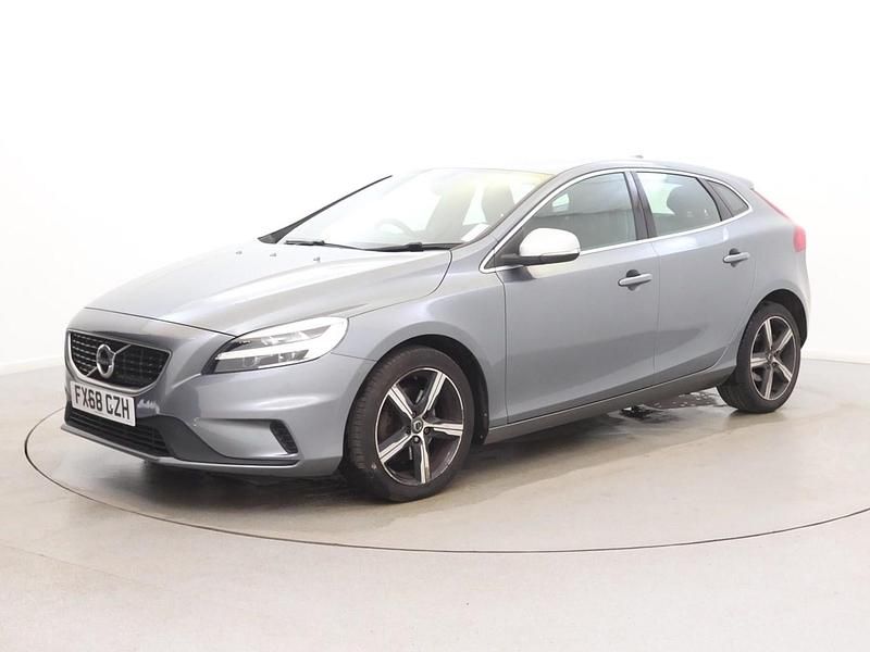Used Volvo V40 R-Design 122 HP (89 kW) 2018 Grey Hatchback