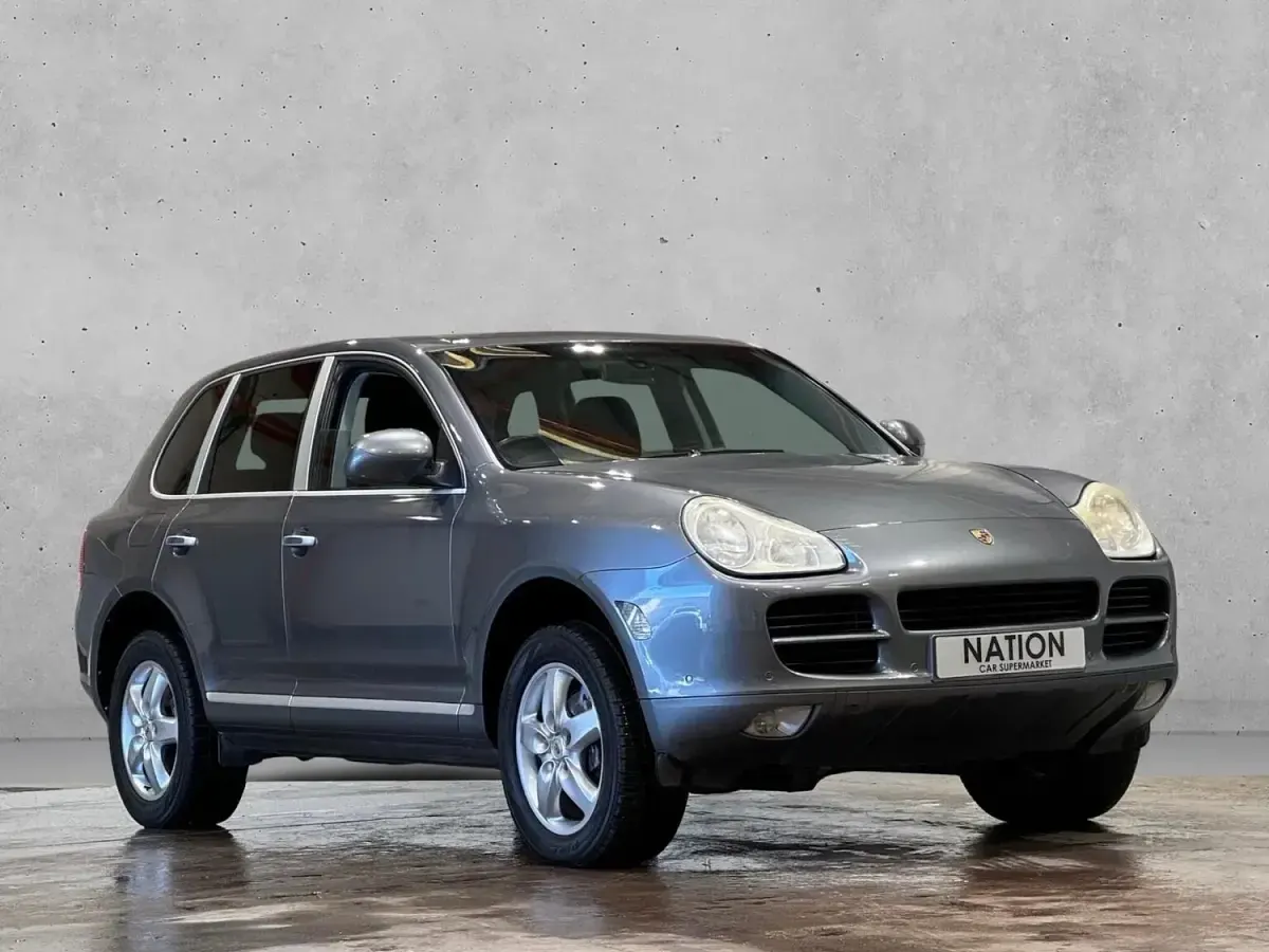 Używany Porsche Cayenne 2005 Srebrny SUV