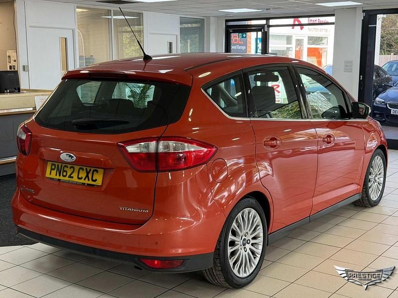 Used Ford C-MAX Titanium 125 HP (91 kW) 2012 Red MPV