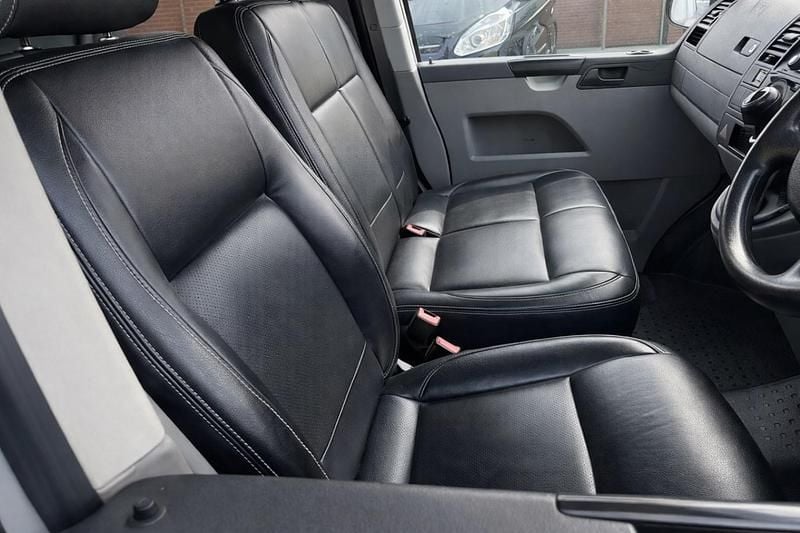 Used VW Transporter Sportline 174 HP (127 kW) 2010 Silver Van