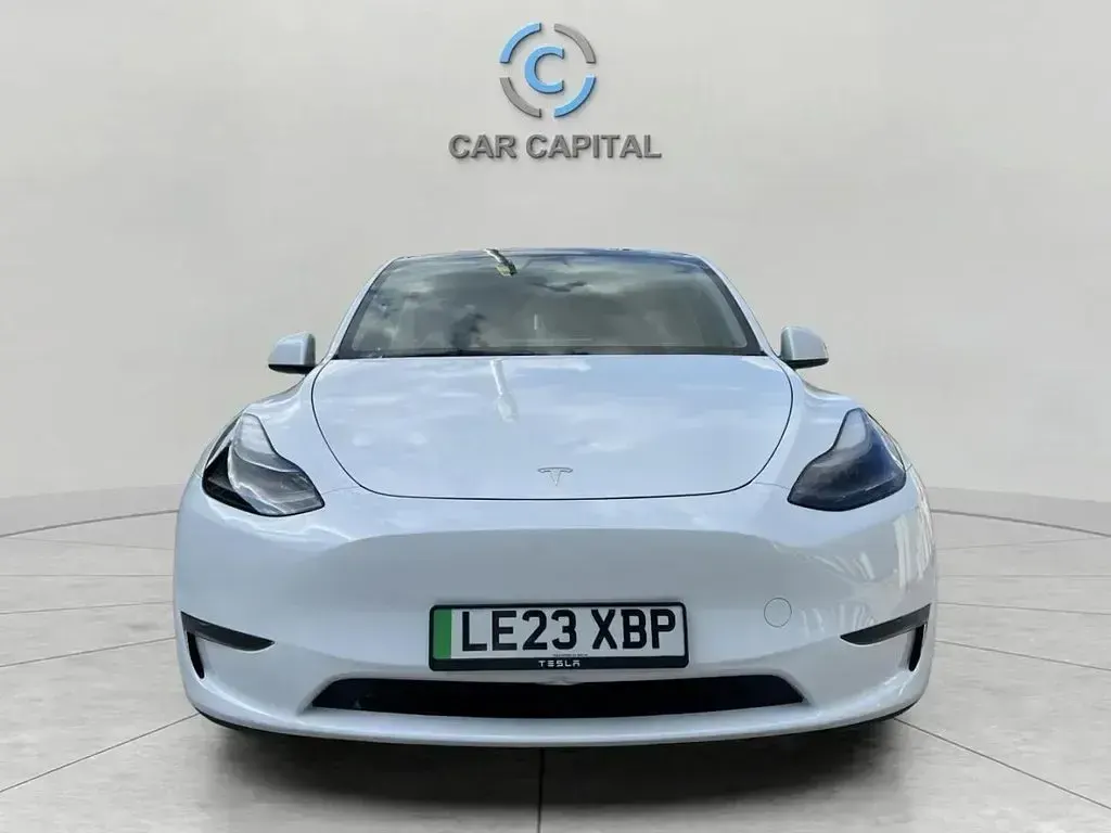 Used Tesla Model Y Long Range AWD 378 kW (514 HP) 2023 White SUV