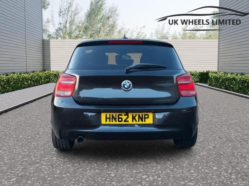 Used BMW 116 Sport Line 2012 Black Hatchback