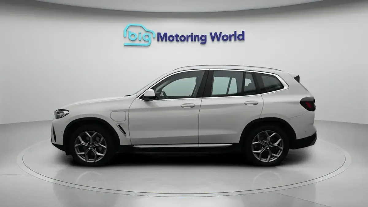 Used BMW X3 xLine 292 HP (214 kW) 2023 White SUV