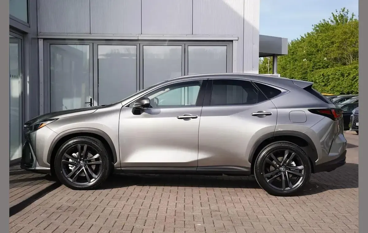 Used Lexus NX450h+ 288 HP (211 kW) 2026 Silver SUV