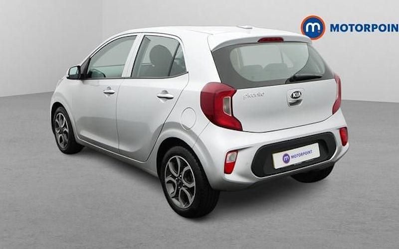 Used Kia Picanto 84 HP (61 kW) 2018 Silver Hatchback