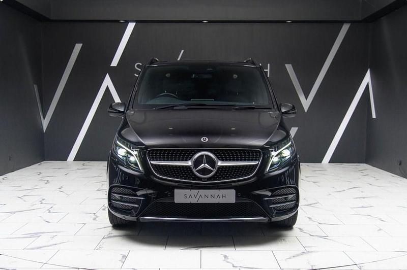 Used Mercedes V220 AMG line 163 HP (119 kW) 2024 Black MPV