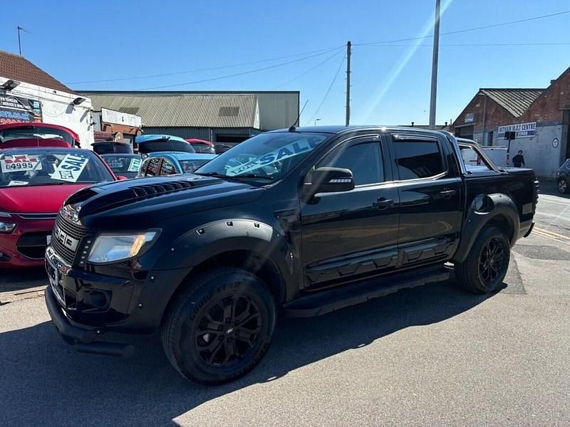 Begagnad Ford Ranger Limited 2012 Svart Pickup