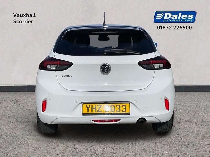 Used Vauxhall Corsa Edition 74 HP (54 kW) 2022 White Hatchback