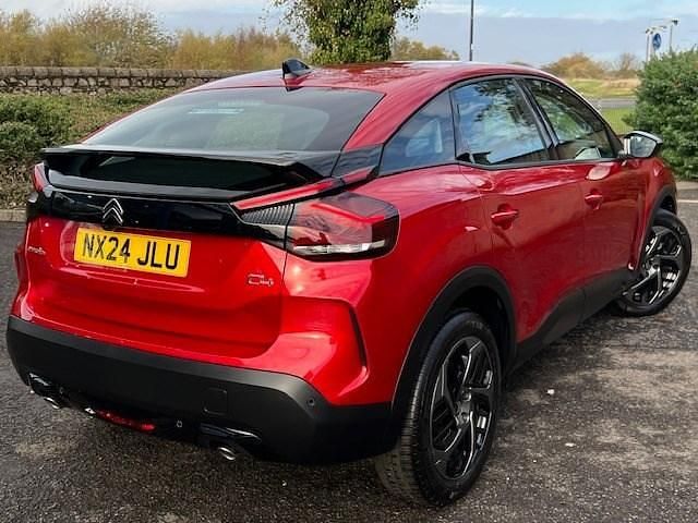 Used Citroën C4 PureTech 2024 Elixir red metallic Hatchback