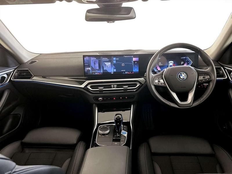 Used BMW i4 Sport Line 250 kW (340 HP) 2022 White Sedan