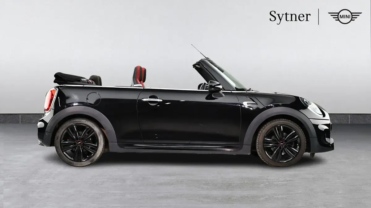 Used Mini Cooper Sport 134 HP (98 kW) 2019 Black Hatchback