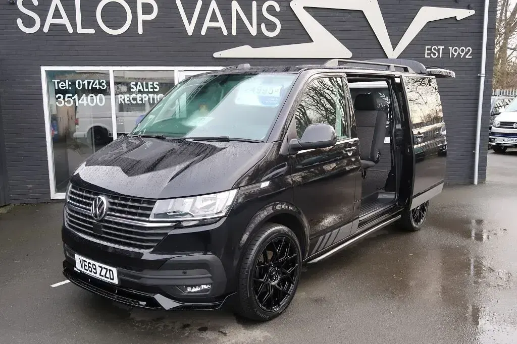 Used VW T6.1 Highline 150 HP (110 kW) 2020 Black Van