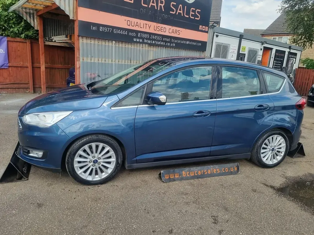 Used Ford C-MAX Titanium 125 HP (91 kW) 2018 Blue MPV