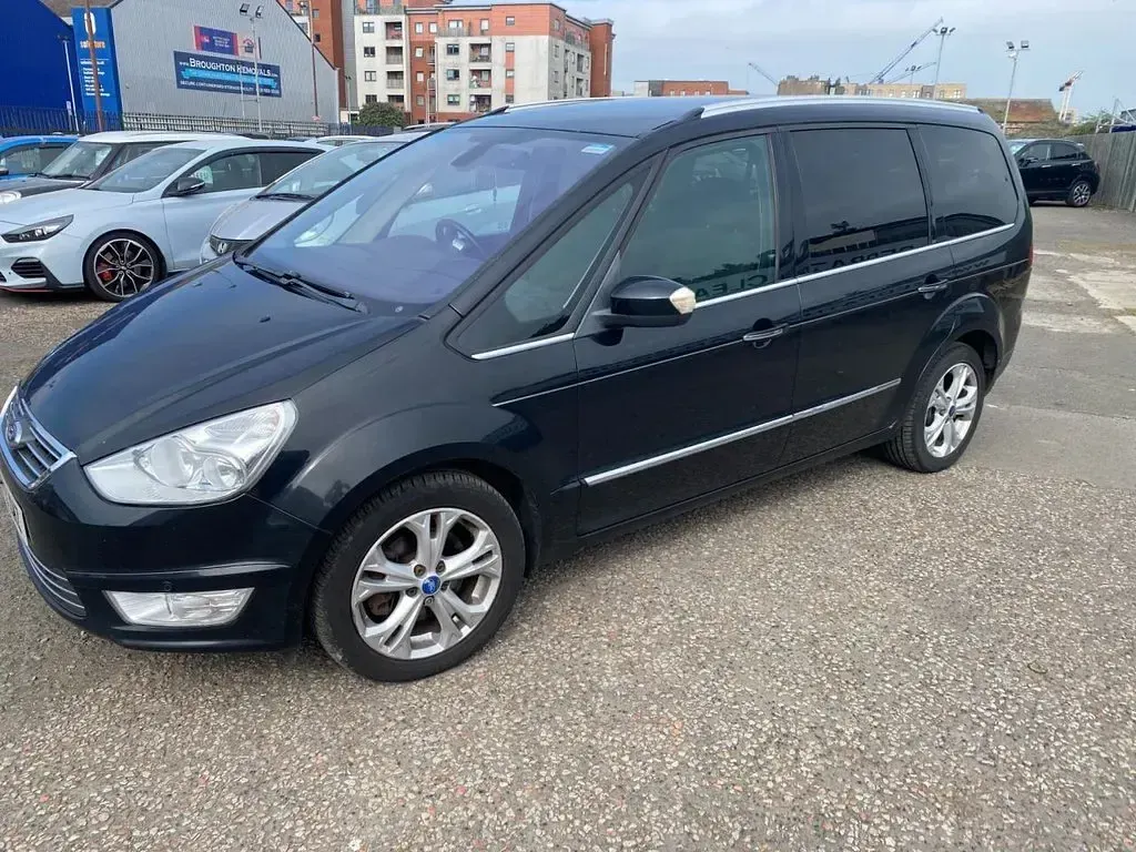 Used Ford Galaxy Titanium 140 HP (102 kW) 2013 Black MPV