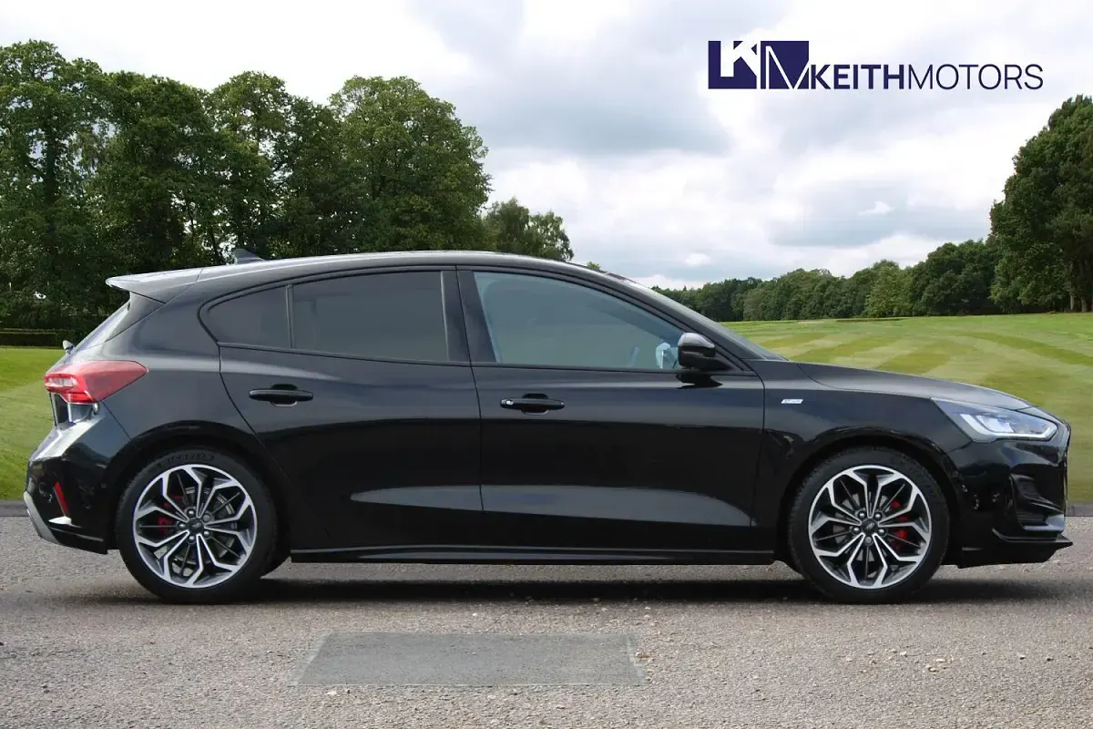 Used Ford Focus ST-Line X 2025 Black Hatchback