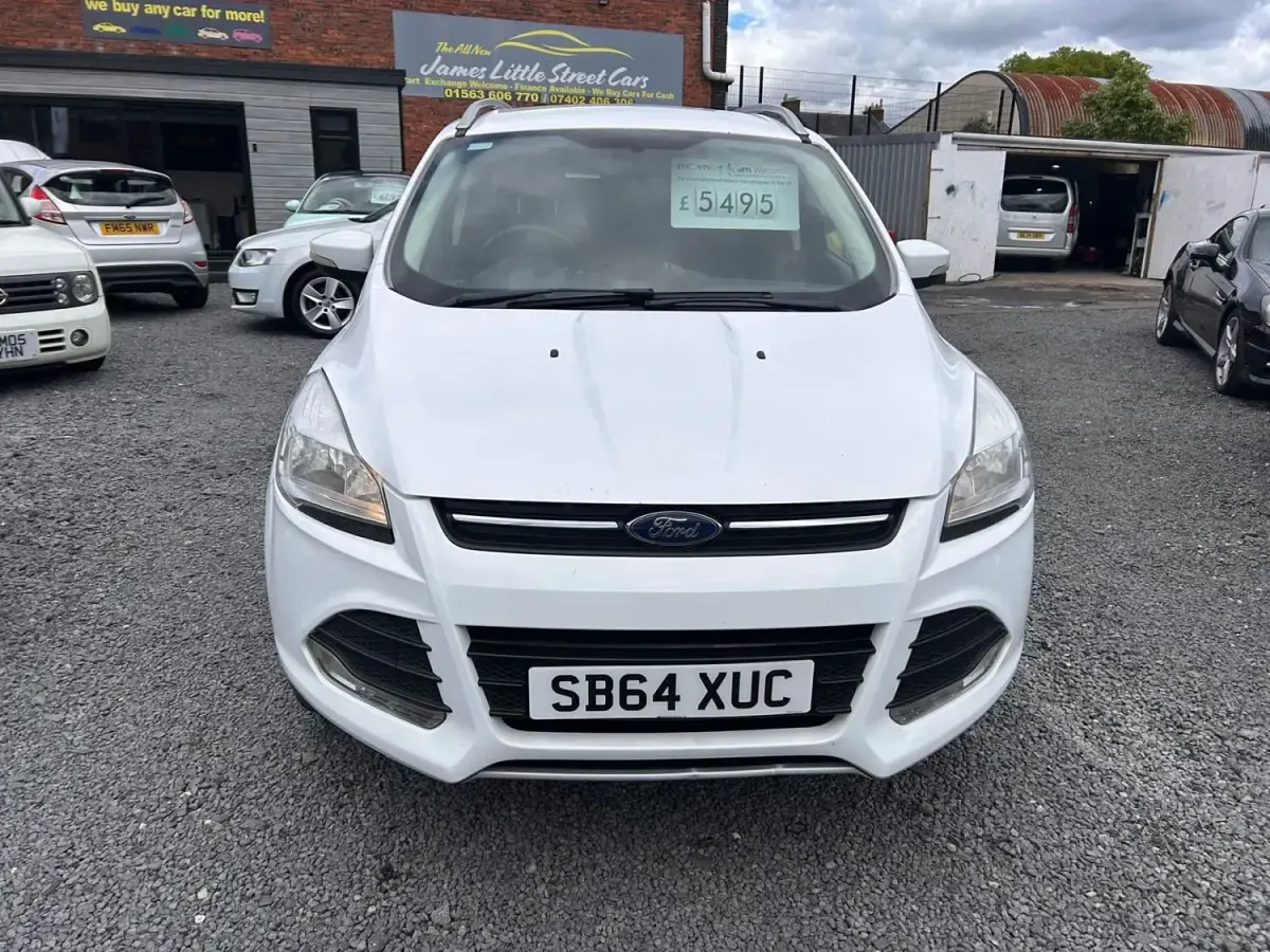 Used Ford Kuga Zetec 150 HP (110 kW) 2014 White SUV