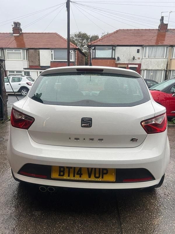 Used Seat Ibiza FR 2014 White Hatchback