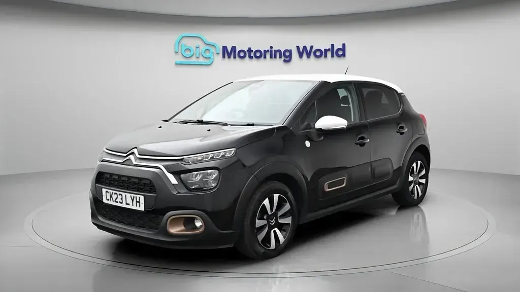 Używany Citroën C3 PureTech 83 KM (61 kW) 2023 Czarny Hatchback