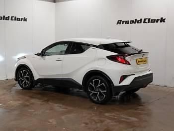 Used Toyota C-HR Design 122 HP (89 kW) 2021 White SUV