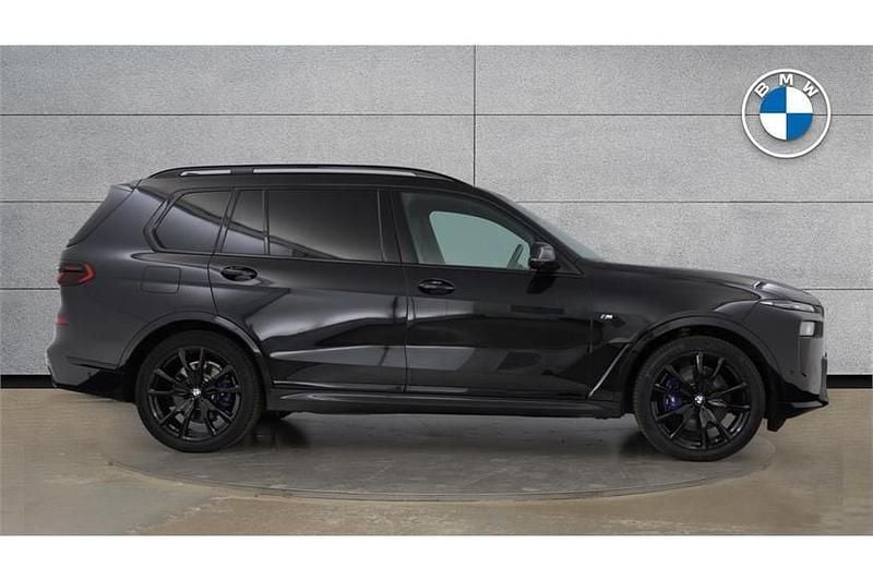 Used BMW X7 M Sport 352 HP (258 kW) 2025 Black sapphire metallic paint SUV