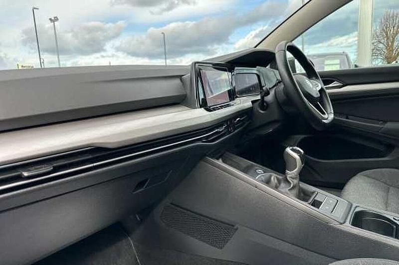 Used VW Golf VIII 130 HP (95 kW) 2022