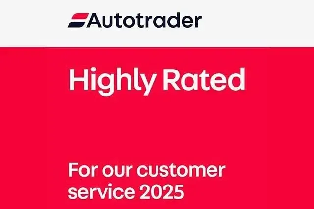 Used Toyota HiLux Active 150 HP (110 kW) 2023 White Pickup