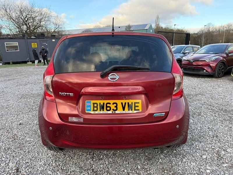 Used Nissan Note 98 HP (72 kW) 2025 Red Hatchback