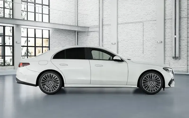 Novo Mercedes E220 AMG Line Premium Plus 197 HP (144 kW) 2026 Sedan