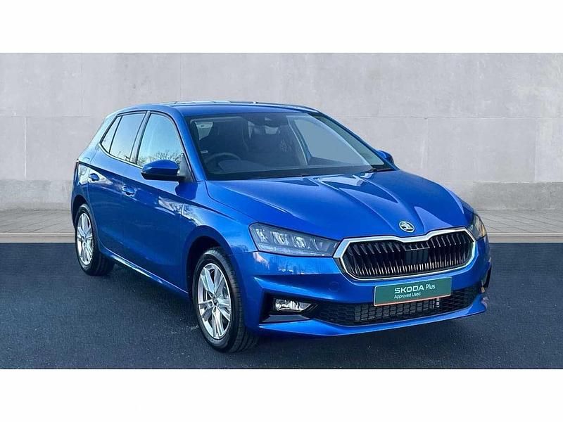 Used Skoda Fabia SE L 110 HP (80 kW) 2025 Race blue metallic Hatchback